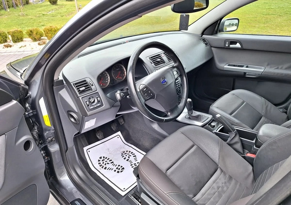 Volvo V50 cena 15900 przebieg: 223000, rok produkcji 2006 z Bełżyce małe 191